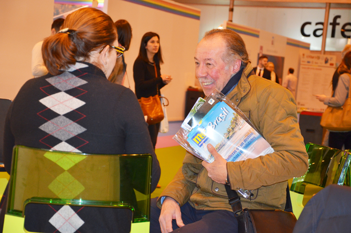 Revista do M&E distribuida na Fitur