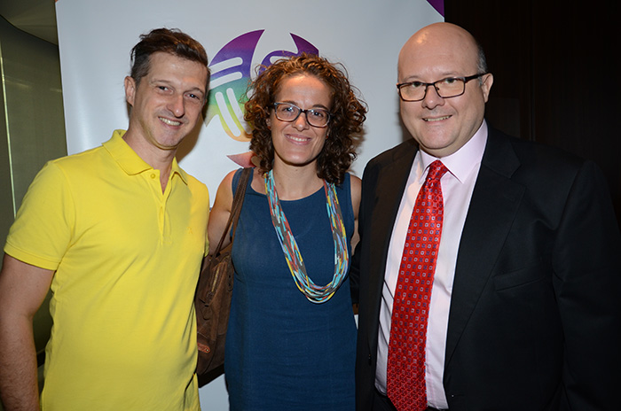 André Fischer, da Hornet, Clara Irigoyen e Juan Antonio Ruiz Morales, da Turespaña André Fischer, da Hornet, Clara Irigoyen e Juan Antonio Ruiz Morales, da Turespaña