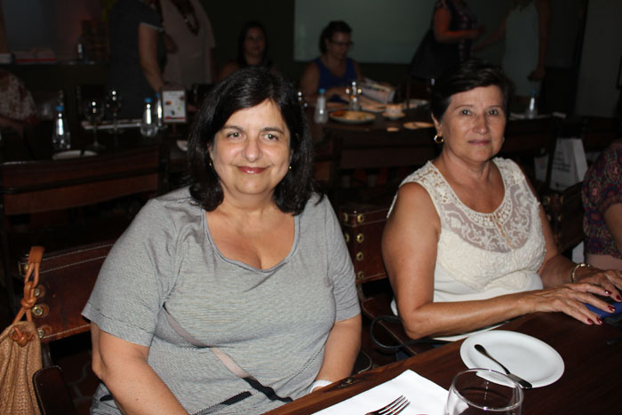 Cristina Vale, da Shopping Viagens, e Lourdes Giamellaro, da Adviser Turismo Cristina Vale, da Shopping Viagens, e Lourdes Giamellaro, da Adviser Turismo