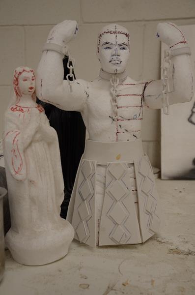 Estruturas são feitas em miniaturas de isopor