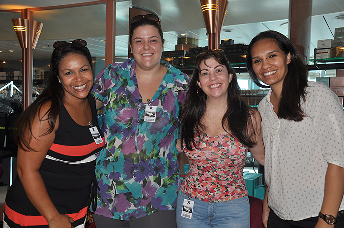 Elissandra Américo, da Arianas Turismo, Carmem Farinella, da Vertical Brasil, Beatriz Guerra, da Maritimos, e Priscila Sales, da R11