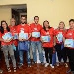 Agentes de viagens com a edição do M&E