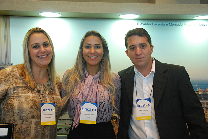 Alessandra Veiga, Lorenza Tonholo e Harley Oliveira, da Bahia