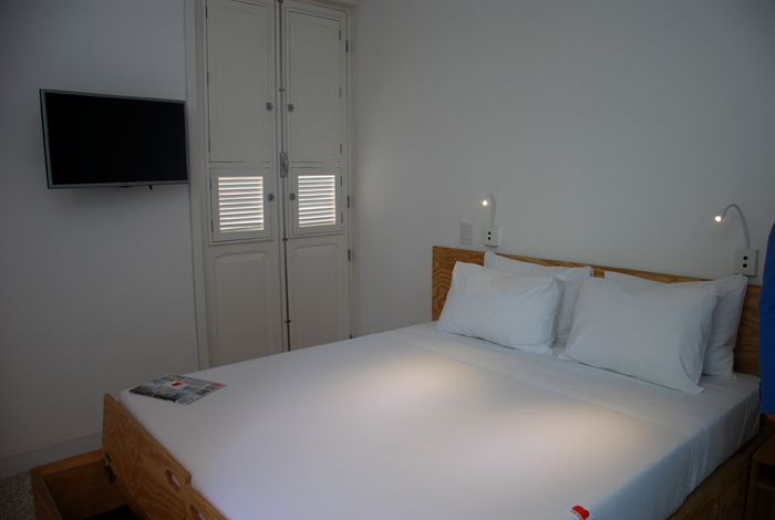 Apartamentos com sistema de proteção acústica e estilo clean moderno
