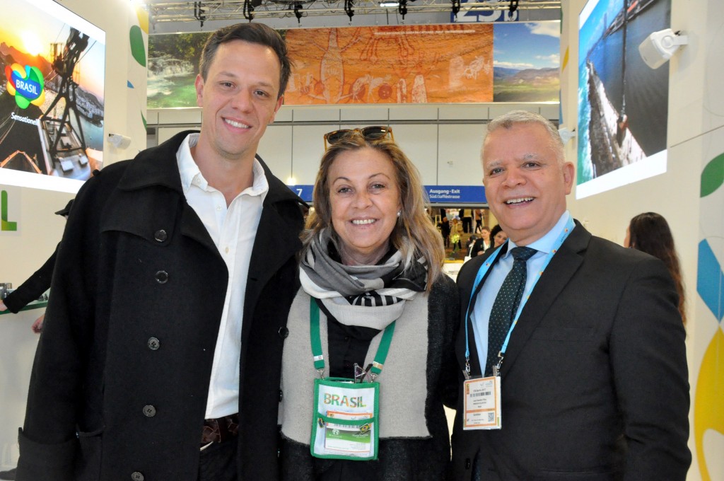 Bruno Reis, do RIOgaleão, Vania Mendes, da Rentamar, e José Filho, do Windsor Atlântica