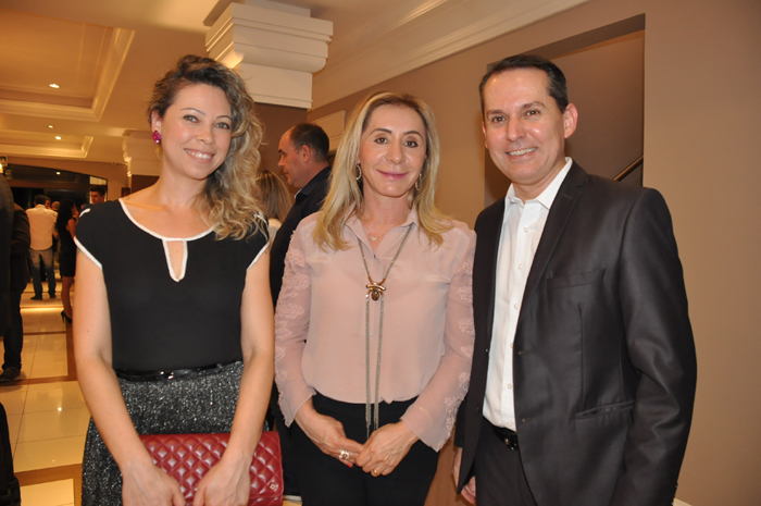 Carol Florencio, Adenilde Morales e Sérgio Lima, da Frontur Carol Florencio, Adenilde Morales e Sérgio Lima, da Frontur