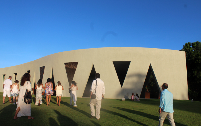 Convidados do La Torre chegam para o espetáculo de abertura do Festival