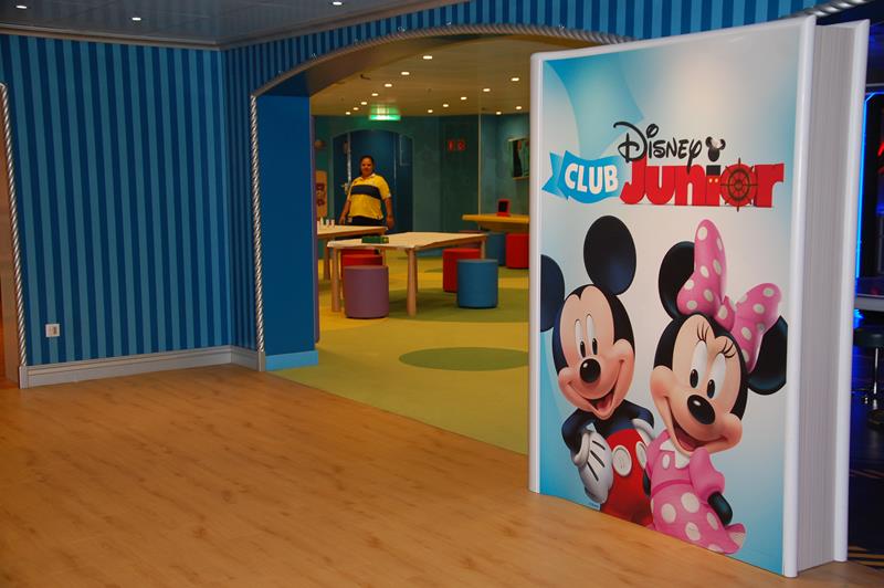 Entrada do Disney Club Junior