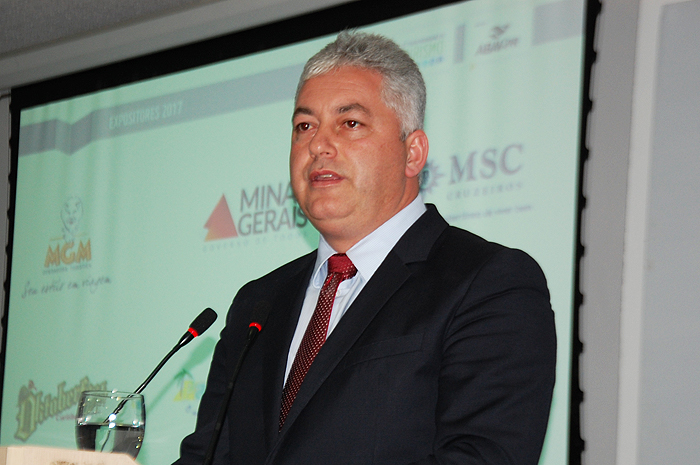 Douglas Fabrício, secretário de Turismo de Curitiba