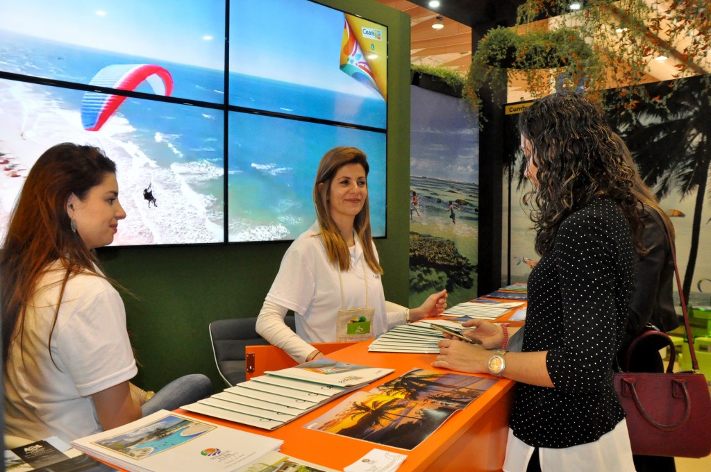 Estande do Ceará realiza muitos atendimentos em todos os dias de feira Estande do Ceará realiza muitos atendimentos em todos os dias de feira