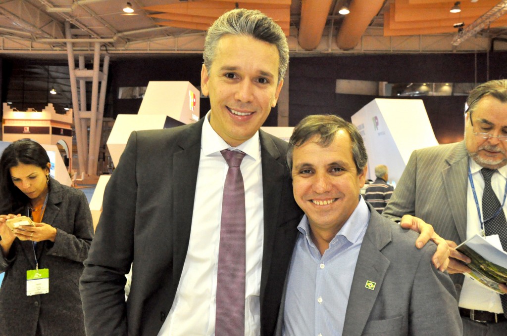 Felipe Carreras, secretário de Turismo de PE, e Adaílton Feitosa, presidente da Empetur Felipe Carreras, secretário de Turismo de PE, e Adaílton Feitosa, presidente da Empetur