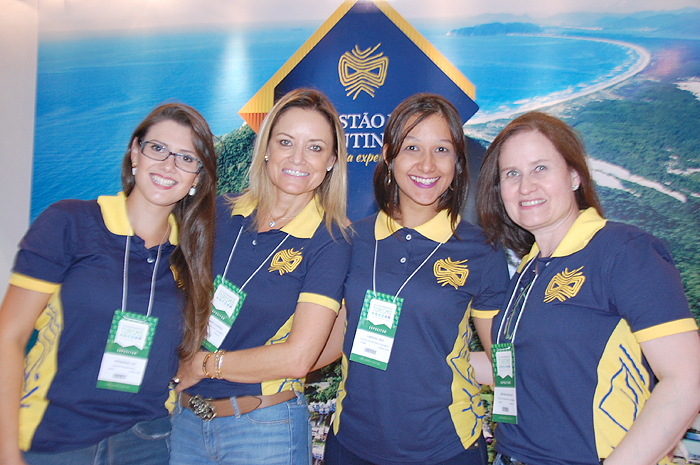Fernanda Luz, Luciane Correa, Larissa Xeo e Adriana Bastos, do Costão do Santinho