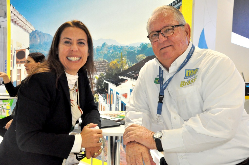 Gisele Lima, da Promo, e Roy Taylor, do M&E