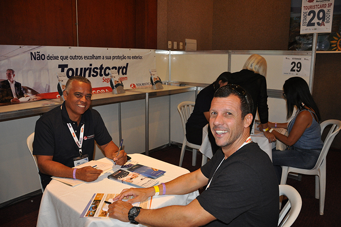 Gustavo Dantas, da Gudan Turismo e Walter Braga, da Touristcard