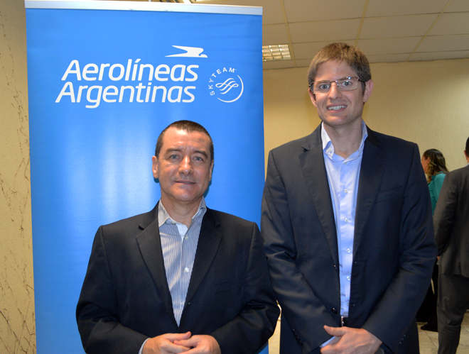 Ivan Blanco, gerente Comercial da Aerolíneas e Romero Gonzalo, gerente geral no Brasil Ivan Blanco, gerente Comercial da Aerolíneas e Romero Gonzalo, gerente geral no Brasil