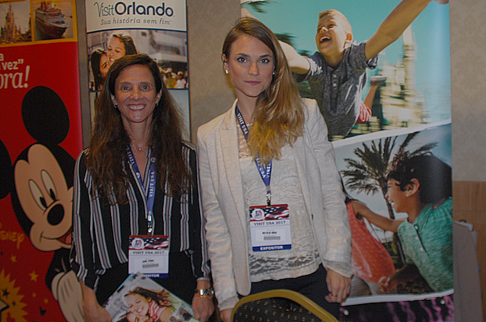 Jane Terra e Natália Vidal, do Visit Orlando