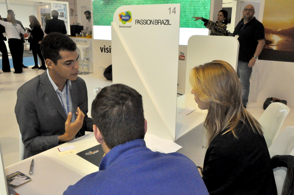 Johnny Guterres, da Passion Brazil, conversa com agentes portugueses Johnny Guterres, da Passion Brazil, conversa com agentes portugueses