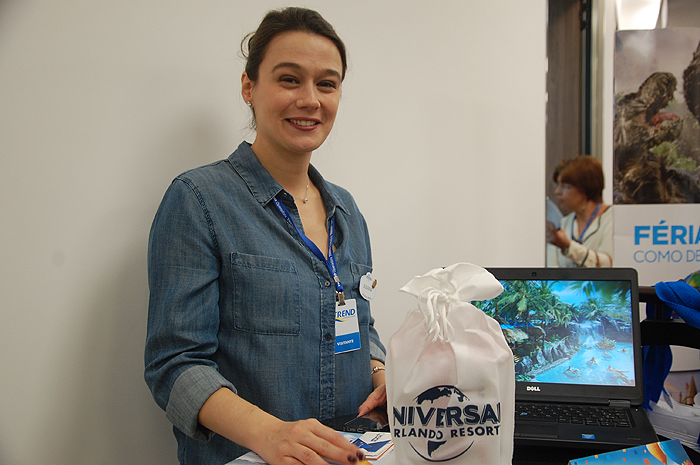 Juliana Mesanelli, da Universal