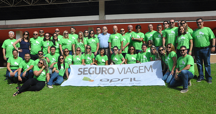 Mais uma foto da equipe