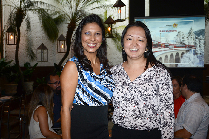 Maria Santos, da Flot Viagens, e Crina Mayumi, da Interpoint