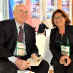 Mark Baker, da Amazon Nature Tours, e Regina Meirelles, da Walpax Travel