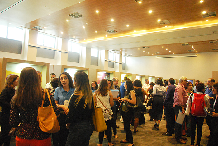 Movimento nos corredores Movimento nos corredores