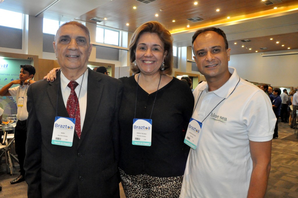 Mário Trojman, Márcia Trojman e Antero Souza, da Blue Sea Cruises Mário Trojman, Márcia Trojman e Antero Souza, da Blue Sea Cruises