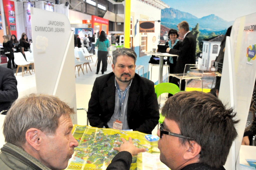 Nickolas Anjos, do Amazonas, recebe agentes alemães