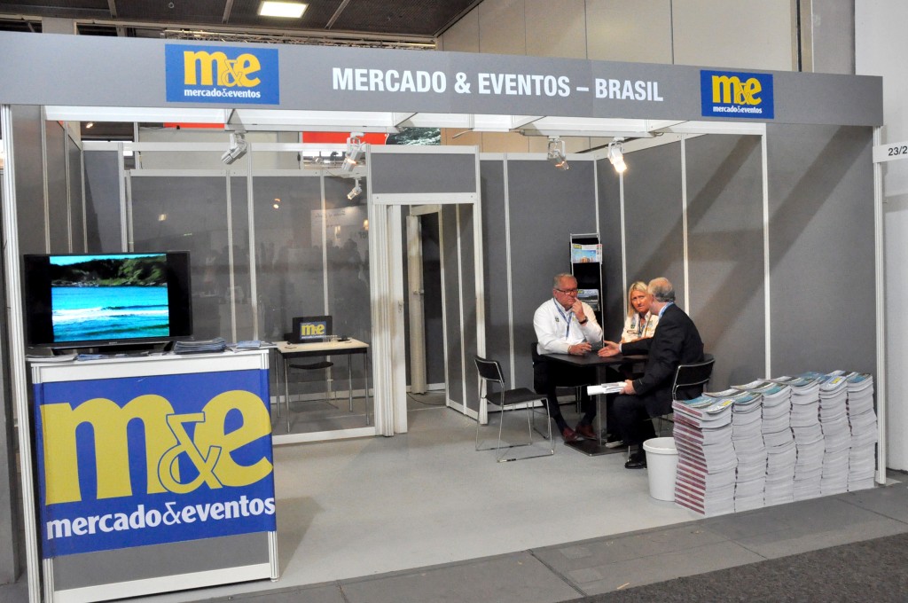 O estande do M&E está em frente ao estande do Brasil na ITB