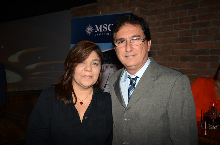 Patricia Lopes Rodrigues e Antonio Rodrigues, da Cruzeiros Gospel Patricia Lopes Rodrigues e Antonio Rodrigues, da Cruzeiros Gospel