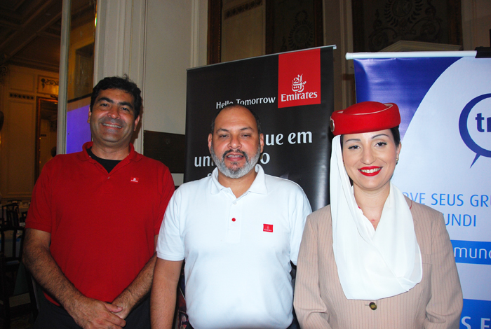 Rodrigo Galvão, Marcelo Abreu e Yasmin Hammen, da Emirates Rodrigo Galvão, Marcelo Abreu e Yasmin Hammen, da Emirates