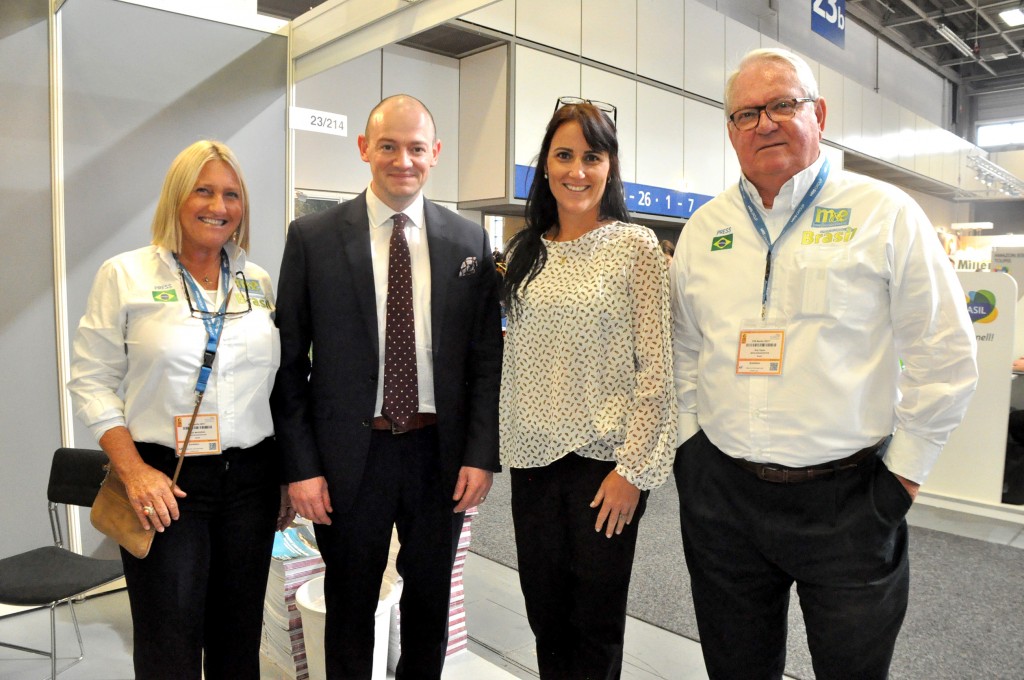 Rosa Masgrau, do M&E, Charlie Cracknell, da WTM-LA, Gisele Abrahão, da GVA, e Roy Taylor, do M&E