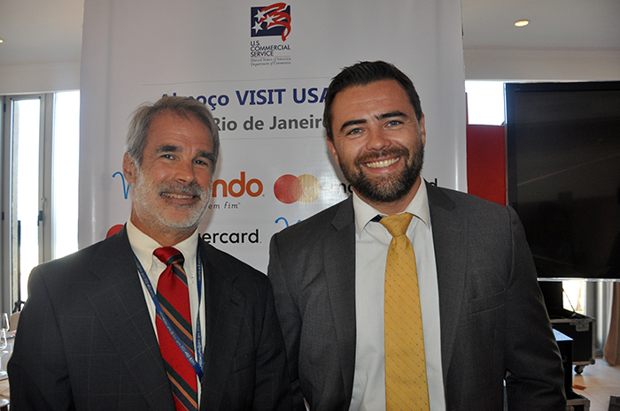 Strader Payton e Mihael Much,do consulado dos ;EUA Strader Payton e Mihael Much,do consulado dos ;EUA