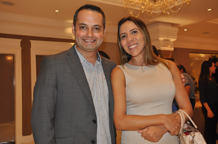 Tadeu Leal, da FRT Operadora, e Luciene Borges, da Frontur Tadeu Leal, da FRT Operadora, e Luciene Borges, da Frontur