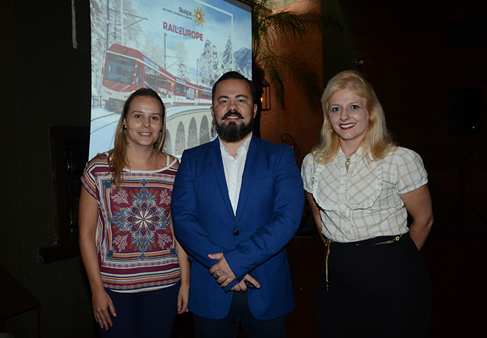 Tatiana Milat, da 55 Destinos, Rhayner Sousa, da  BWT, e Paula Araujo, da Orinter