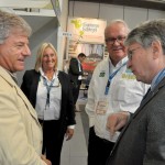 Thierry Nicolas, da Transnico, Enrique Litman, da Vida Sol e Mar, Rosa Masgrau e Roy Taylor, do M&E, e Miguel Andrade, da Transmundi