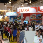 Corredores movimentados no segundo dia da WTM-LA