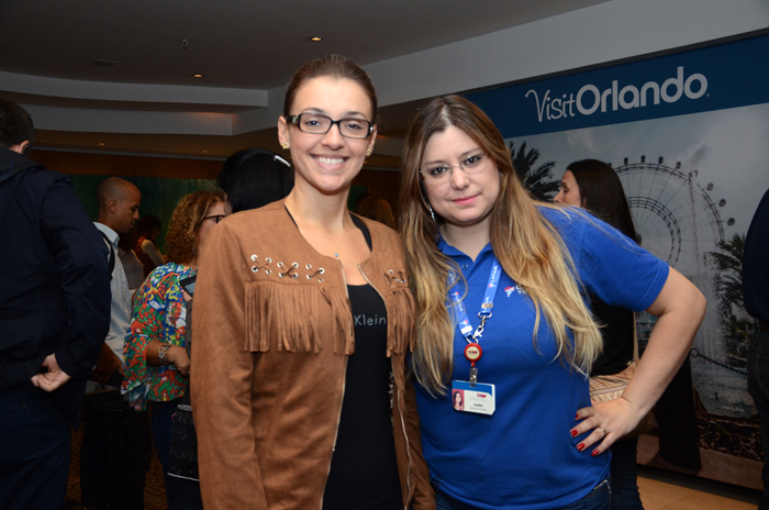 Elisa Arnosti e Karen Ramos, da Latam Travel Elisa Arnosti e Karen Ramos, da Latam Travel