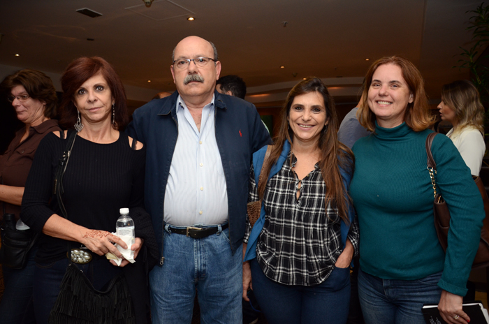 Tania Savioli, da Perfecto Viagens, Paulo Corano, da Suncoast, Telma Savioli, da Perfecto Viagens, e Eliane Feliz, da Vita Turismo Tania Savioli, da Perfecto Viagens, Paulo Corano, da Suncoast, Telma Savioli, da Perfecto Viagens, e Eliane Feliz, da Vita Turismo