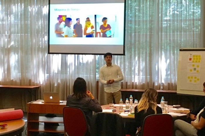 Curso foi lecionado pelo Co-fundador e CMO da Service Design Sprints.com, Alessandro Ng (Foto: Divulgação)