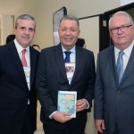 Juan Pablo de Vera, da Reed, Alexandre Sampaio, da FBHA, e Roy Taylor, do M&E