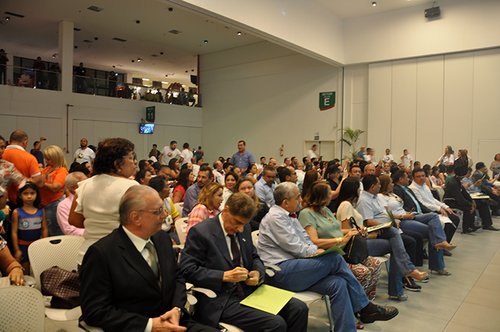 Solenidade de abertura reuniu bom público Solenidade de abertura reuniu bom público