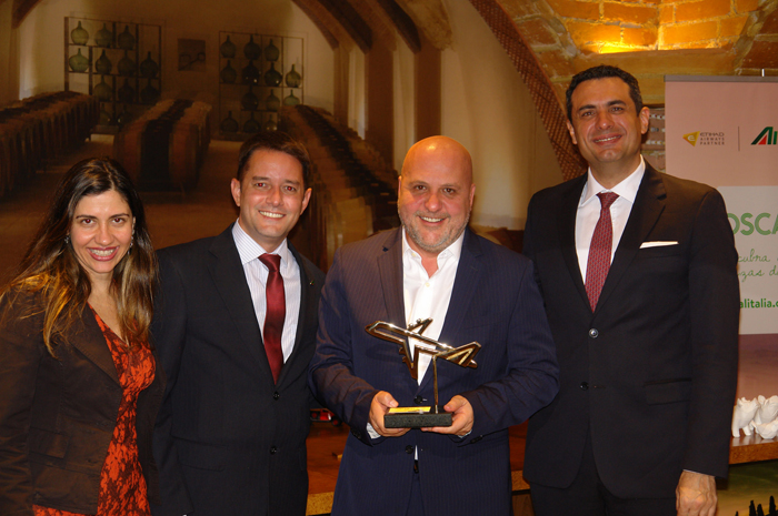 Carlos Vasquez, da Esferatur, na 2ª posição Carlos Vasquez, da Esferatur, na 2ª posição