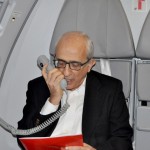 José Efromovich agradece todos os passageiros presentes a bordo