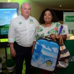 Sara Suani, da Grou Turismo, e Roy Taylor, do M&E