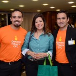 Giovana Gomes, da Givoar, com Diogo Campos e Rogerio Mendes, da CVC