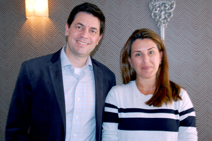 Marcelo Dezem e Cristina Bonello, diretor-executivo e gerente Comercial de Franquias da Latam Travel Brasil