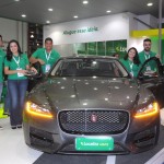 Mariana Nunes (a direita) com a equipe Localiza