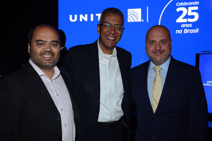 Humberto Batista, da Avipam, Reifer de Souza, da Alatur JTB, e Carlos Vazquez, da Esferatur Humberto Batista, da Avipam, Reifer de Souza, da Alatur JTB, e Carlos Vazquez, da Esferatur