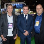 João Francisco Galvão, do Balneário Camboriú CVB, Altamir Osni Teixeira, secretario de Turismo de Balneário Camboriú, e Alberto Cestrone, do Infinity Blue